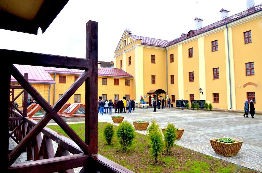 Hotel Monastyrski Minsk City Centre Kültér fotó