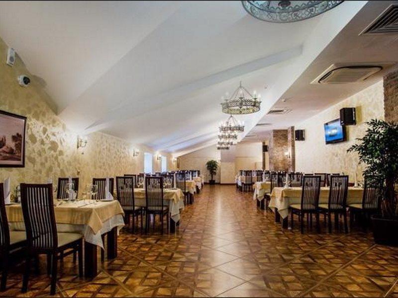 Hotel Monastyrski Minsk City Centre Kültér fotó