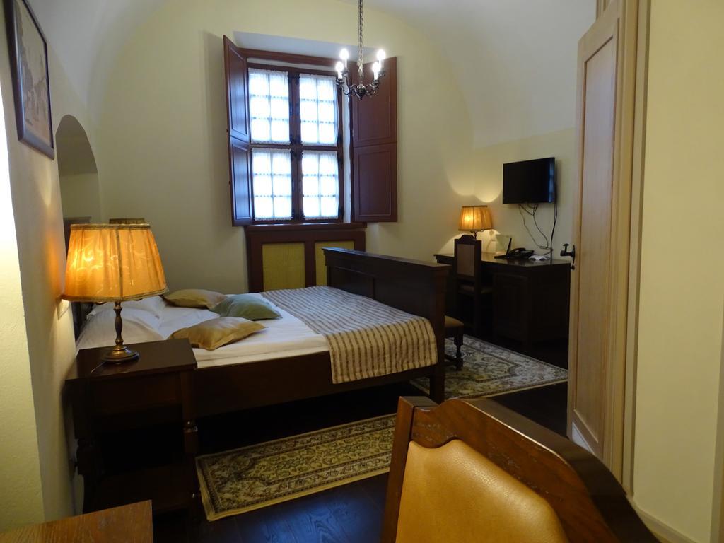 Hotel Monastyrski Minsk City Centre Kültér fotó